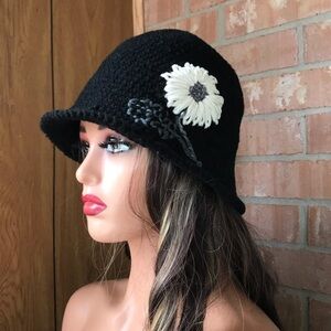 Crochet bucket hat . Crochet bucket hat women . crochet bucket hat flower .